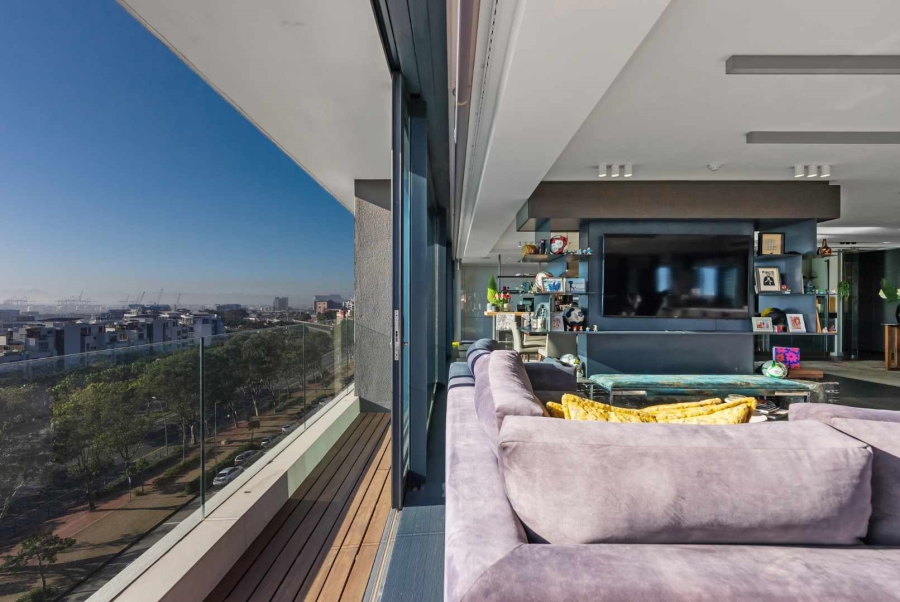 3 Bedroom Property for Sale in Green Point Western Cape